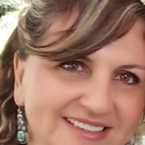 Meet your Posher, Annie