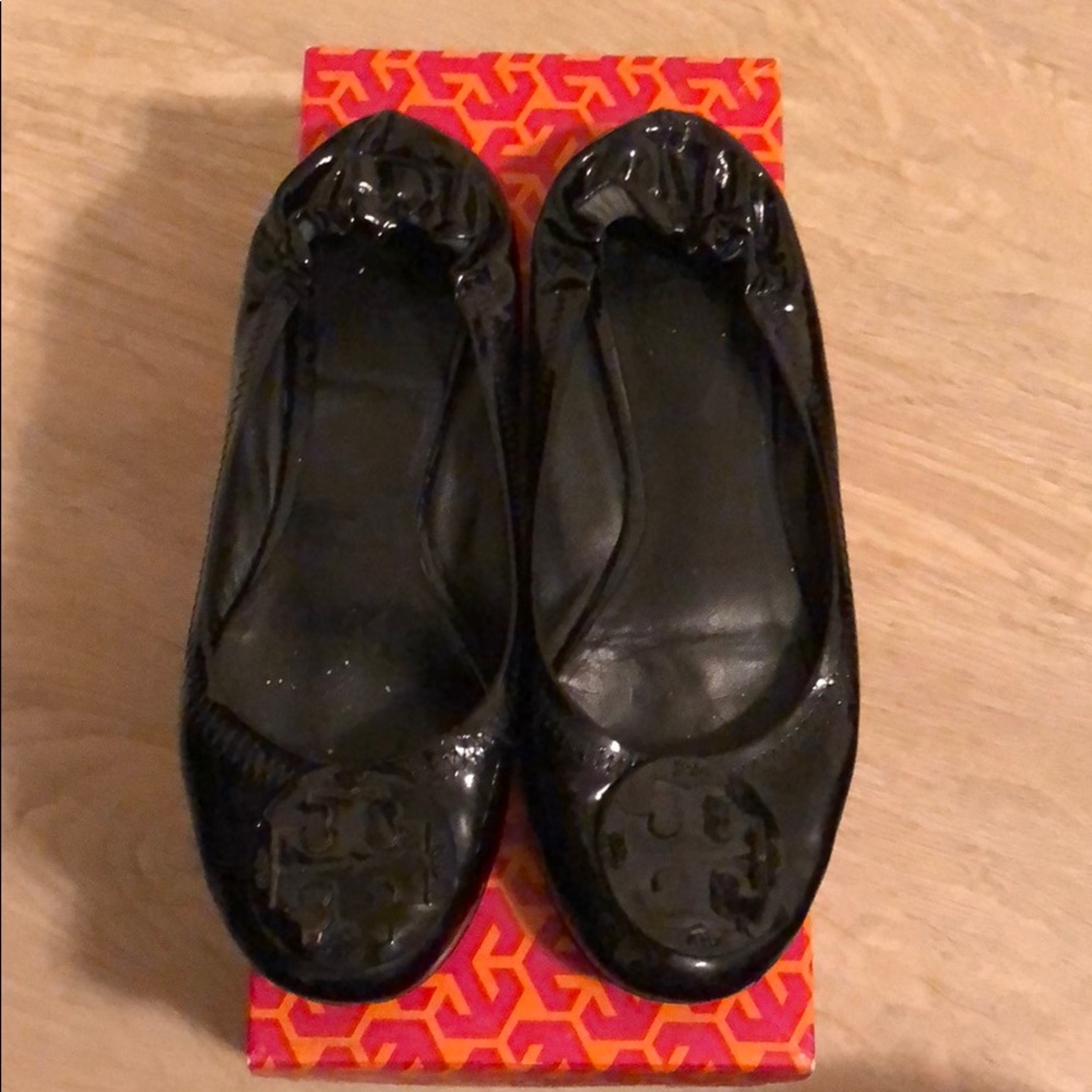 Black Patent Tory Burch Reva Flat size 7