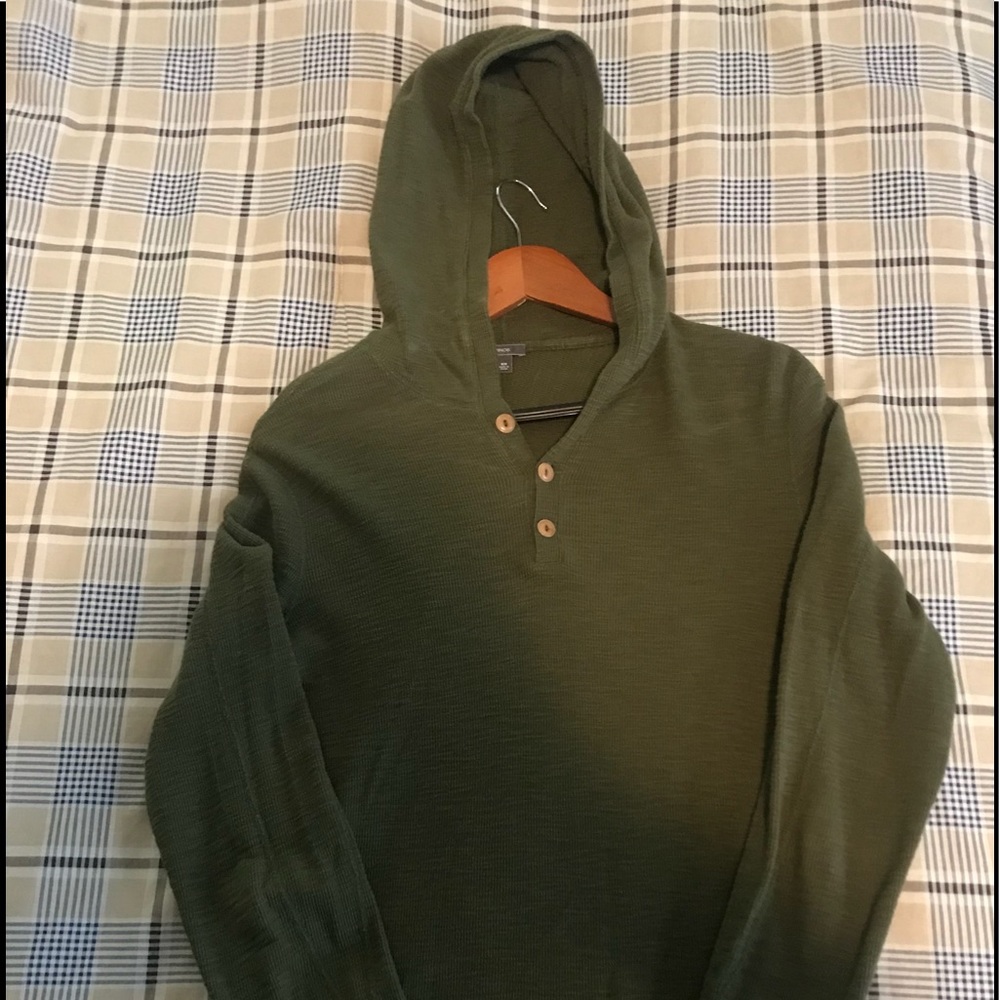 Men’s Vince. Hooded shirt