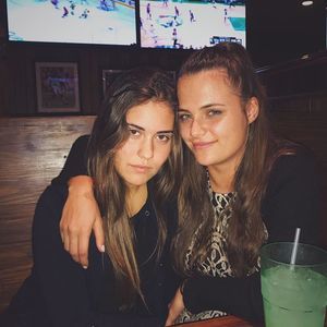 Meet your Posher, Esther