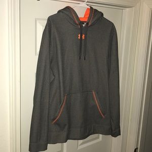 UnderArmour Hoodie