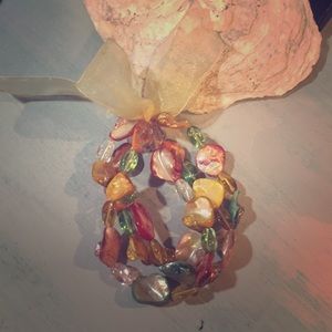 HANDMADE PEARLIZED STONE ELASTIC BRACELET