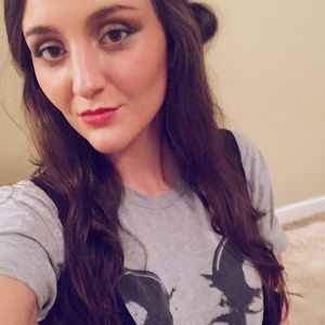 Meet your Posher, Ali