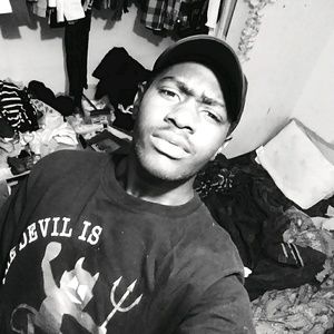 Meet your Posher, Alex