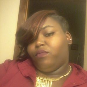 Meet your Posher, Candace