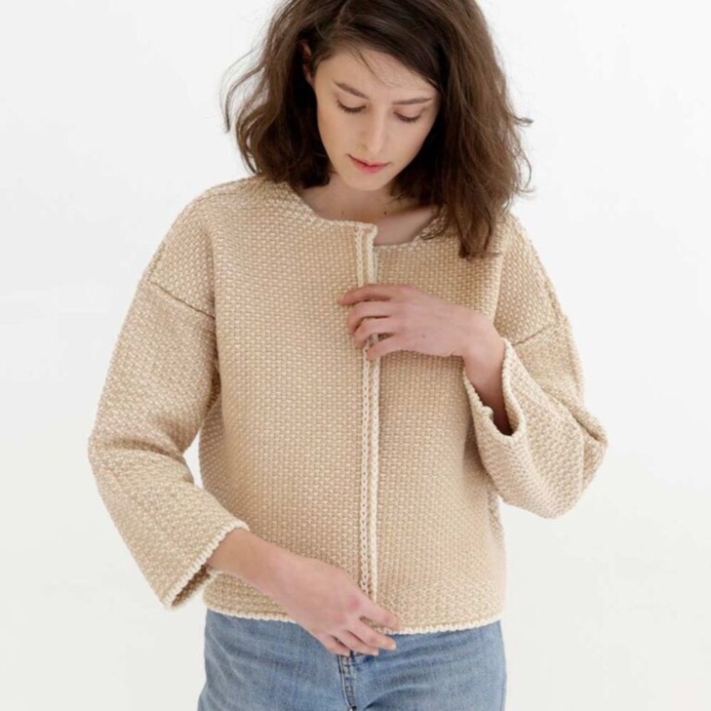 Like new babaa knitwear cardigan beige