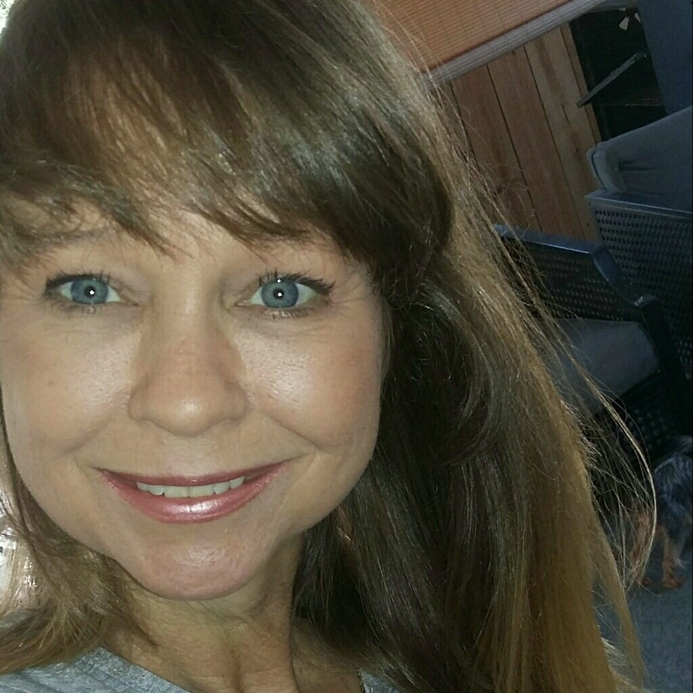 Meet your Posher, Wendy