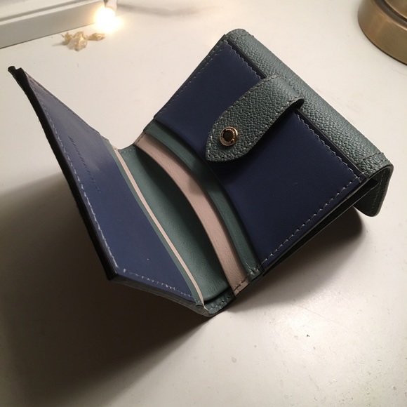 Burberry House Check and Leather Wallet - Picture 3 of 8