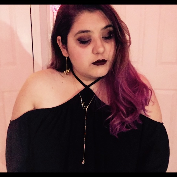 Moon Necklace - Picture 4 of 5