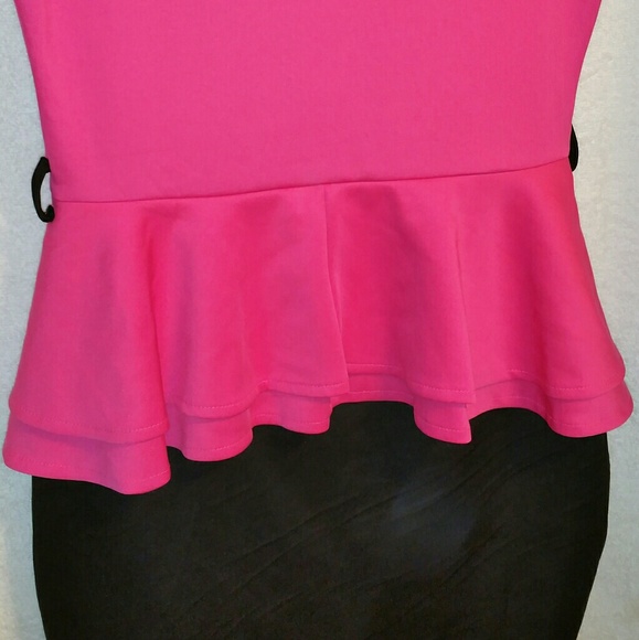 Dress - Picture 5 of 5