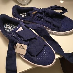BRAND NEW Puma Basket Heart Denim Sneakers