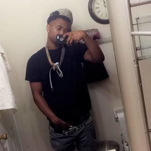 Meet your Posher, Kai j