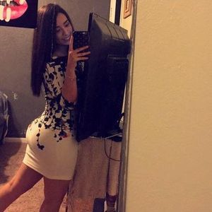 Meet your Posher, Alma