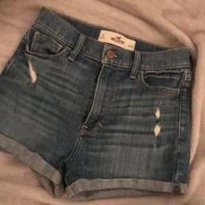 Hollister shorts size zero