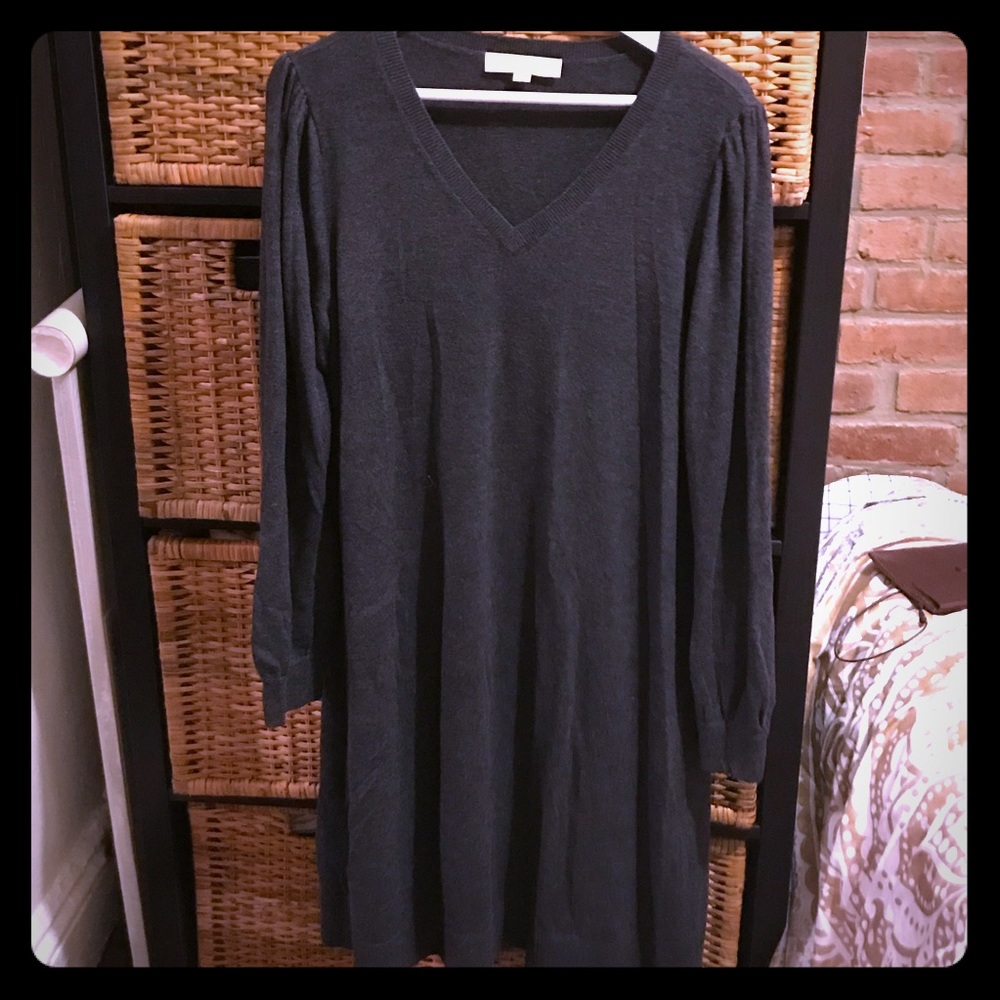 LOFT mix wool long dress with V neck. Below knee