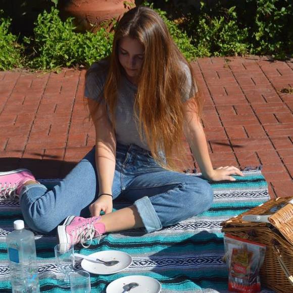 Meet your Posher, Paula - Picture 1 of 1