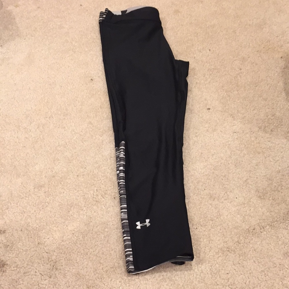 Under Armour cropped leggings