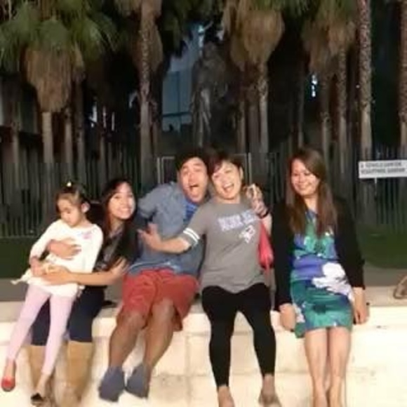 Meet your Posher, Aiza - Picture 1 of 1