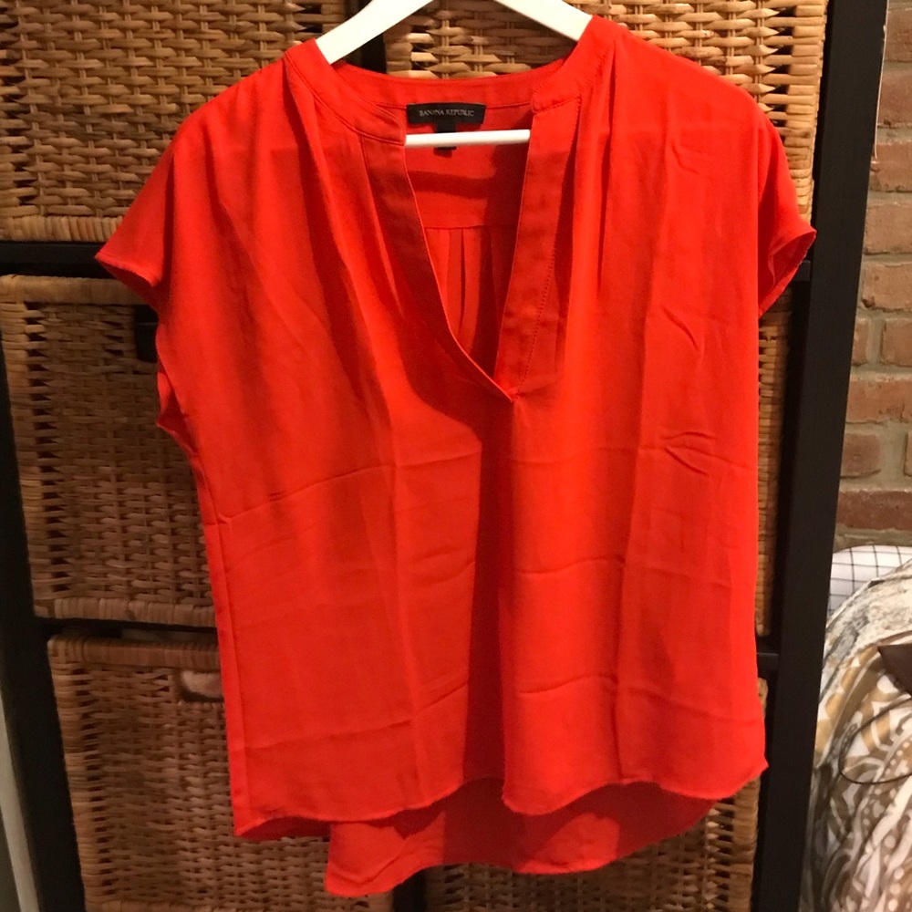 Banana Republic orange/red top, V neck