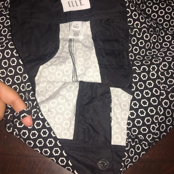 Elle shorts - Picture 3 of 3