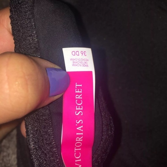 Victoria's Secret bra - Picture 3 of 3
