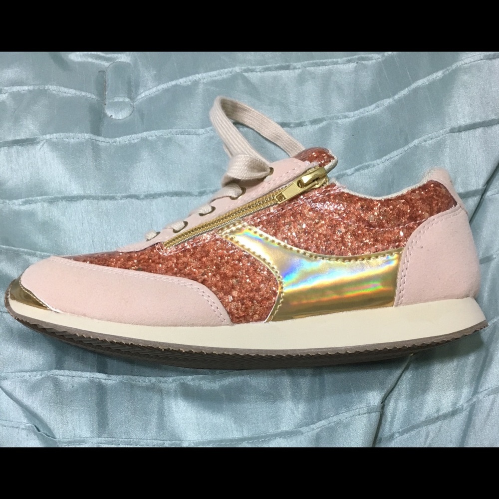 HP 8/21 🎉Pink and Gold Shoes with Zipper Detail
