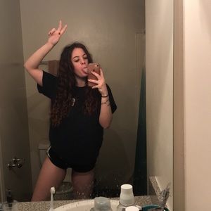 Meet your Posher, Kally