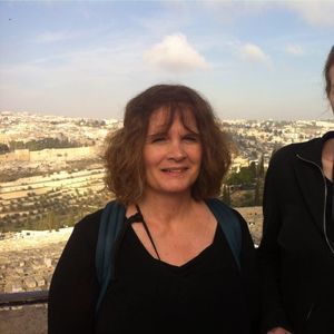 Meet your Posher, Carla