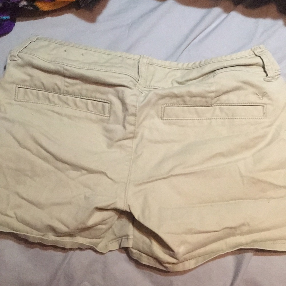 Shorts - Picture 2 of 4