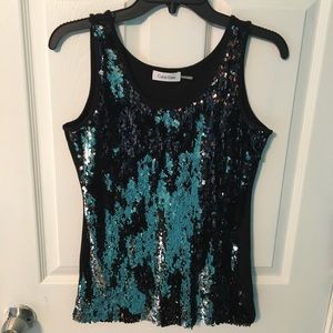 SEQUINS TOP