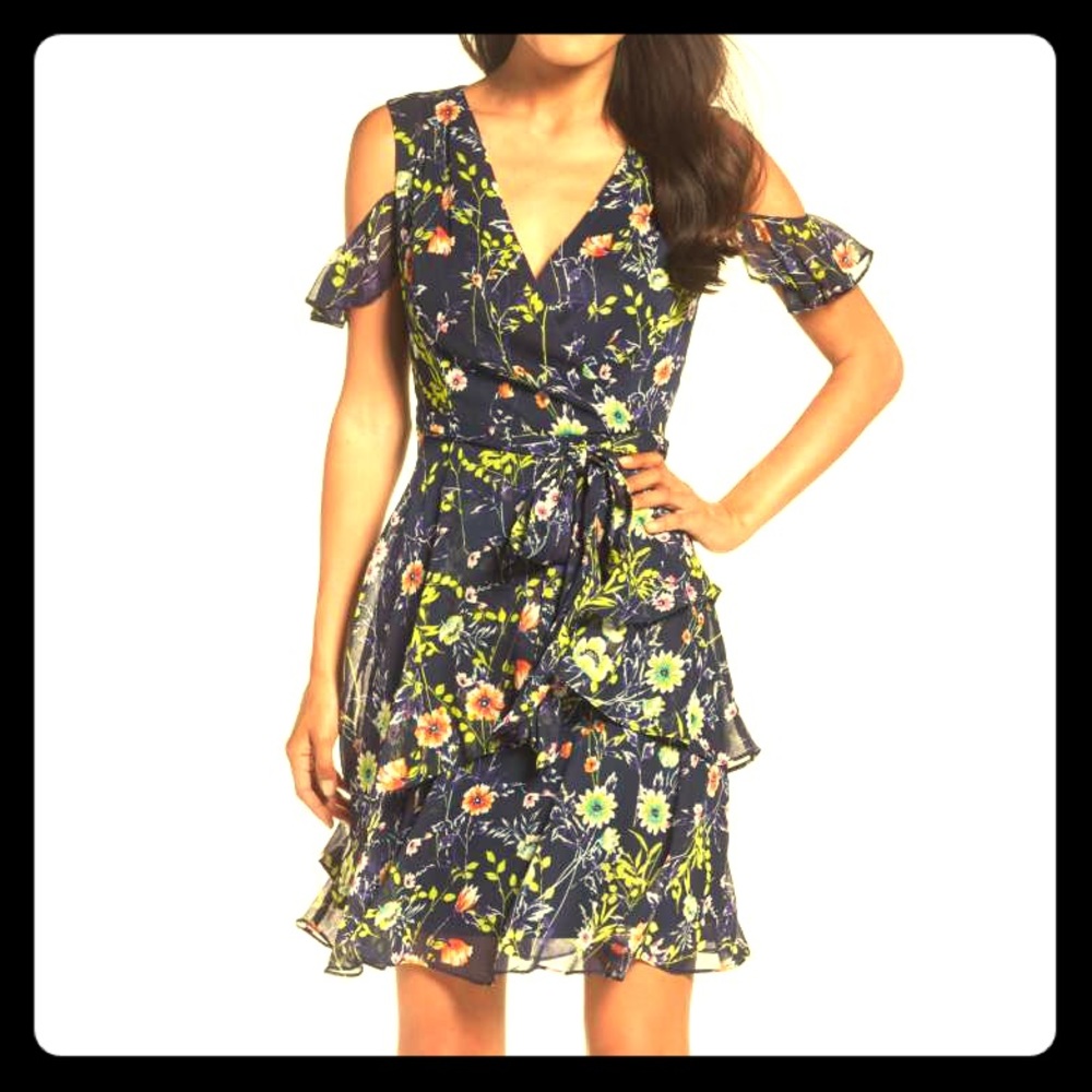 Gorgeous Tahari Cold Shoulder Floral Dress