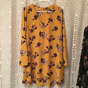 Floral long sleeve dress