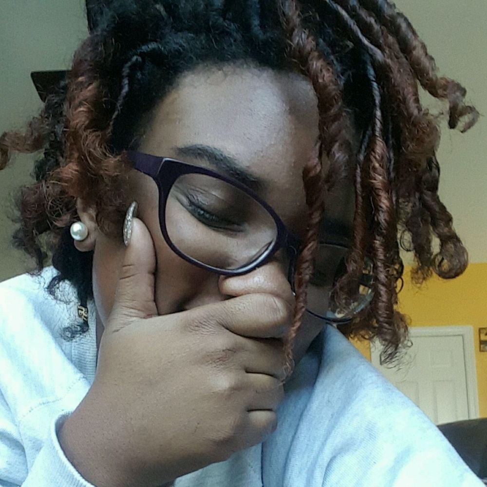 Meet your Posher, Kayla