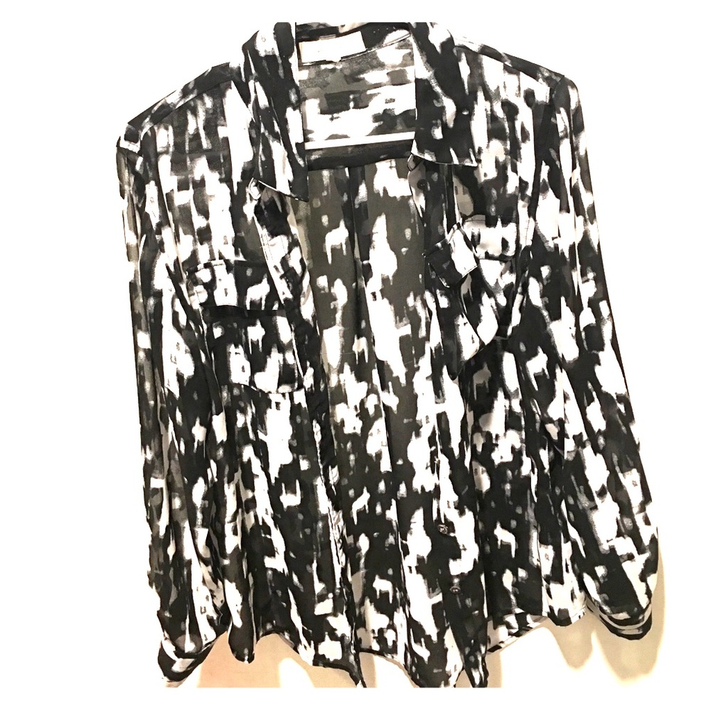 Two by Vince Camuto button down