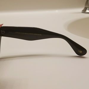 v italia sunglasses