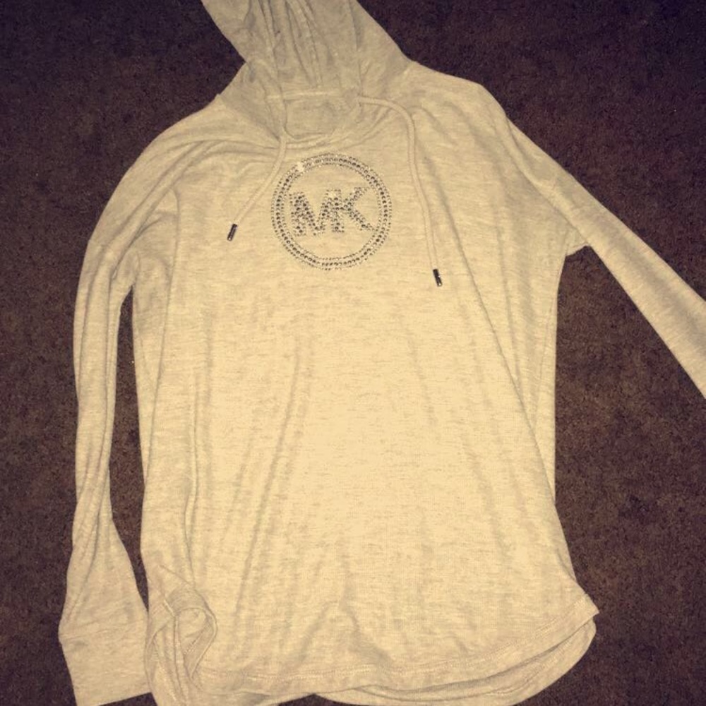 MK light weight sweater