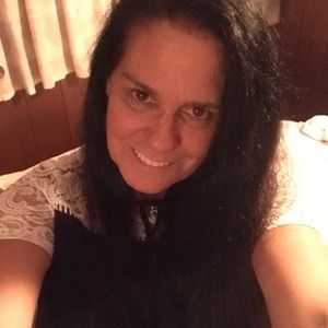 Meet your Posher, Deborah