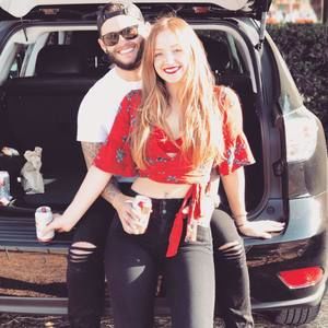 Meet your Posher, Hunter