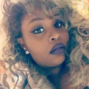 Meet your Posher, Imani