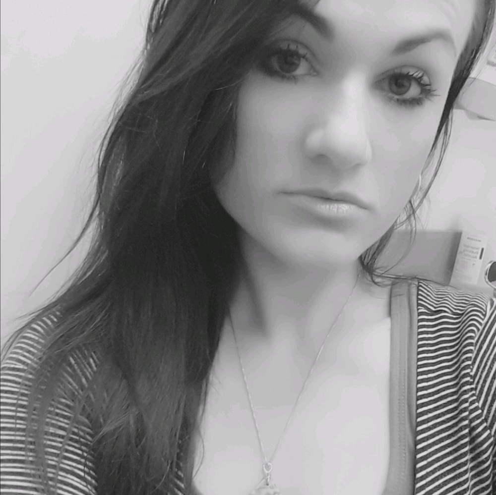 Meet your Posher, Kori