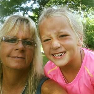 Meet your Posher, Debi