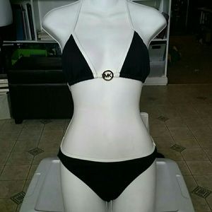 •Michael Kors• Two Piece Stunner