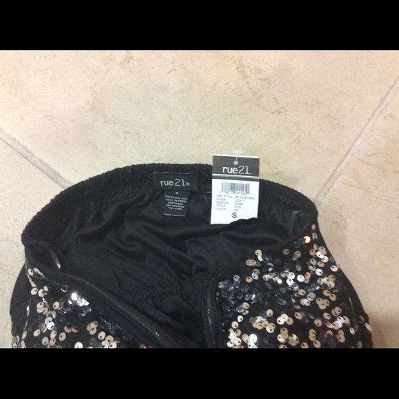 Rue 21 Strapless Sequined sz Small - Picture 4 of 4