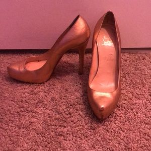 Christian Louboutin—Ronaldo Hidden Platform Pumps