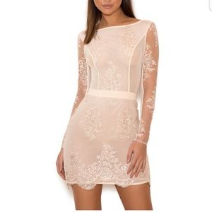 Beautful Dress perfect for NYE (shipping extra )