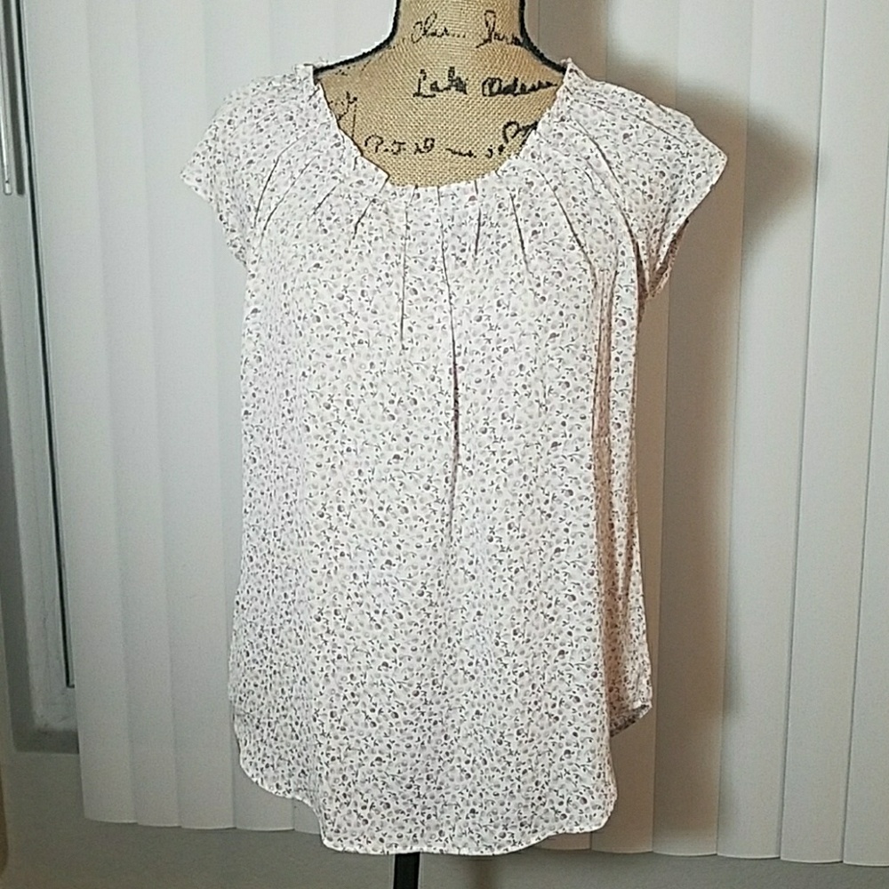 Lauren Conrad pink flower blouse - Small