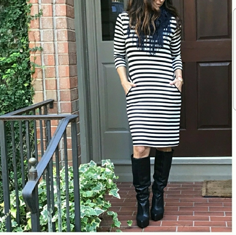 Side pocket midi dress