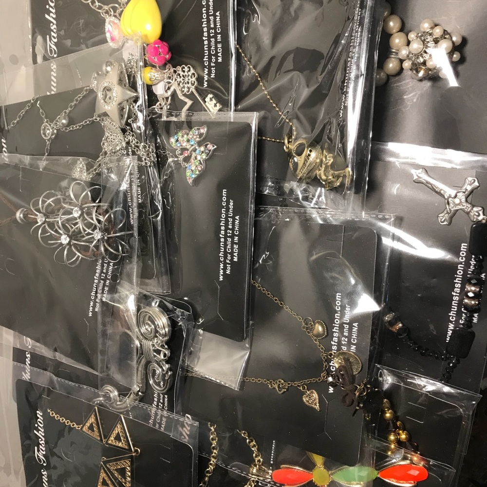 100 pc lot necklaces/earrings