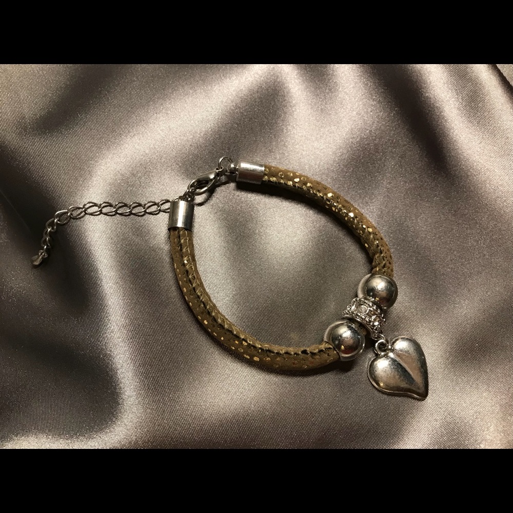 Fashion bracelet