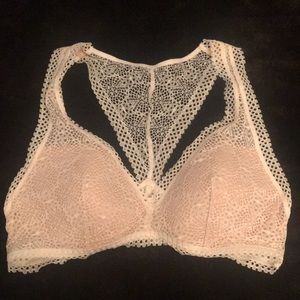 ‼️NWT VS Ivory Lace Razorback Bralette size Med